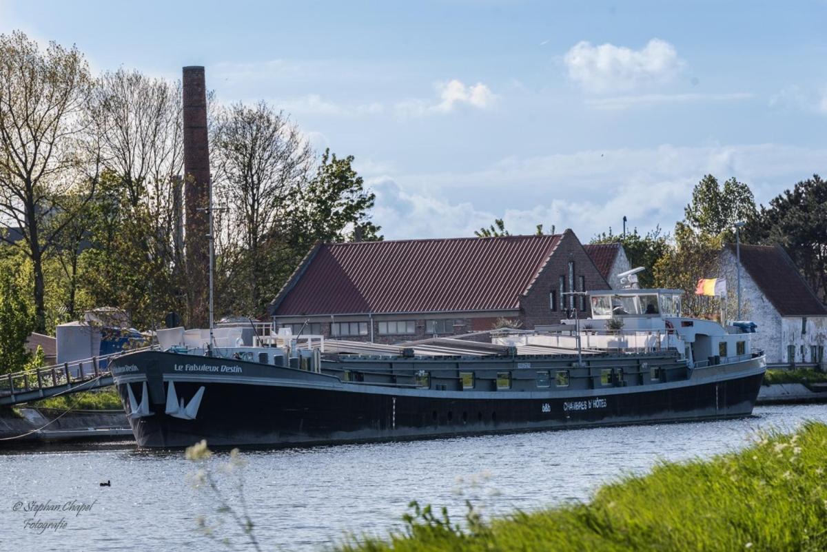 Oudenburg B&B Droomboot المظهر الخارجي الصورة